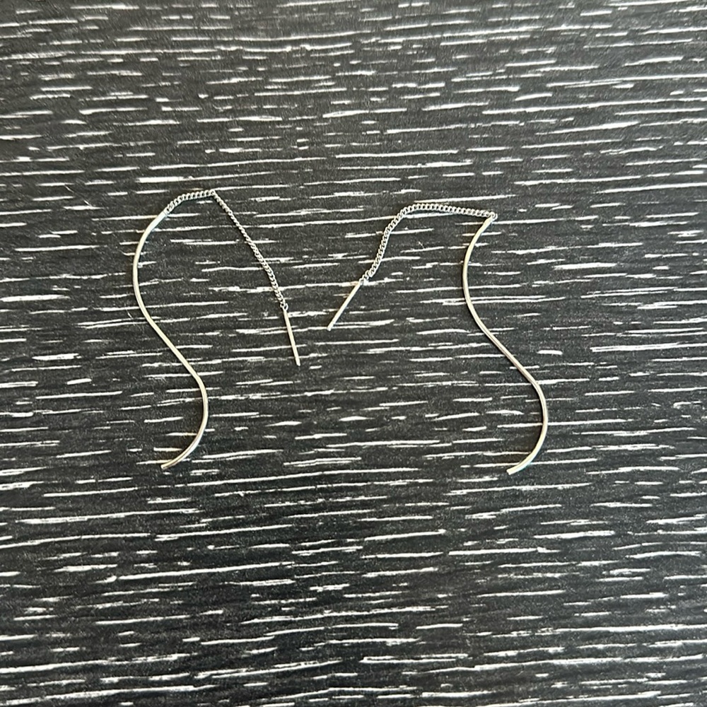 Dangle silver earring
